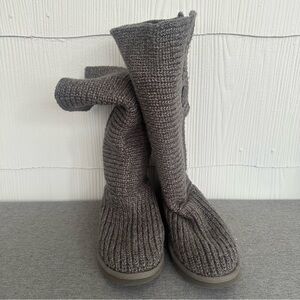 UGG Australia Gray Cardi Knit Tall Triple Button Winter Boots Slouchy Size 8